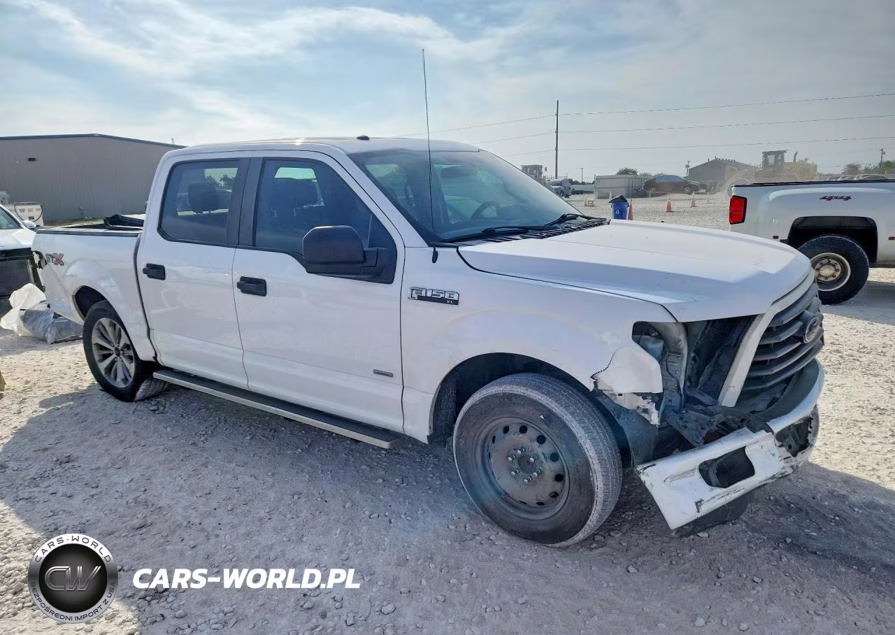 2017 Ford F150 Supercrew VIN:1FTEW1CP1HKD80923 - 4