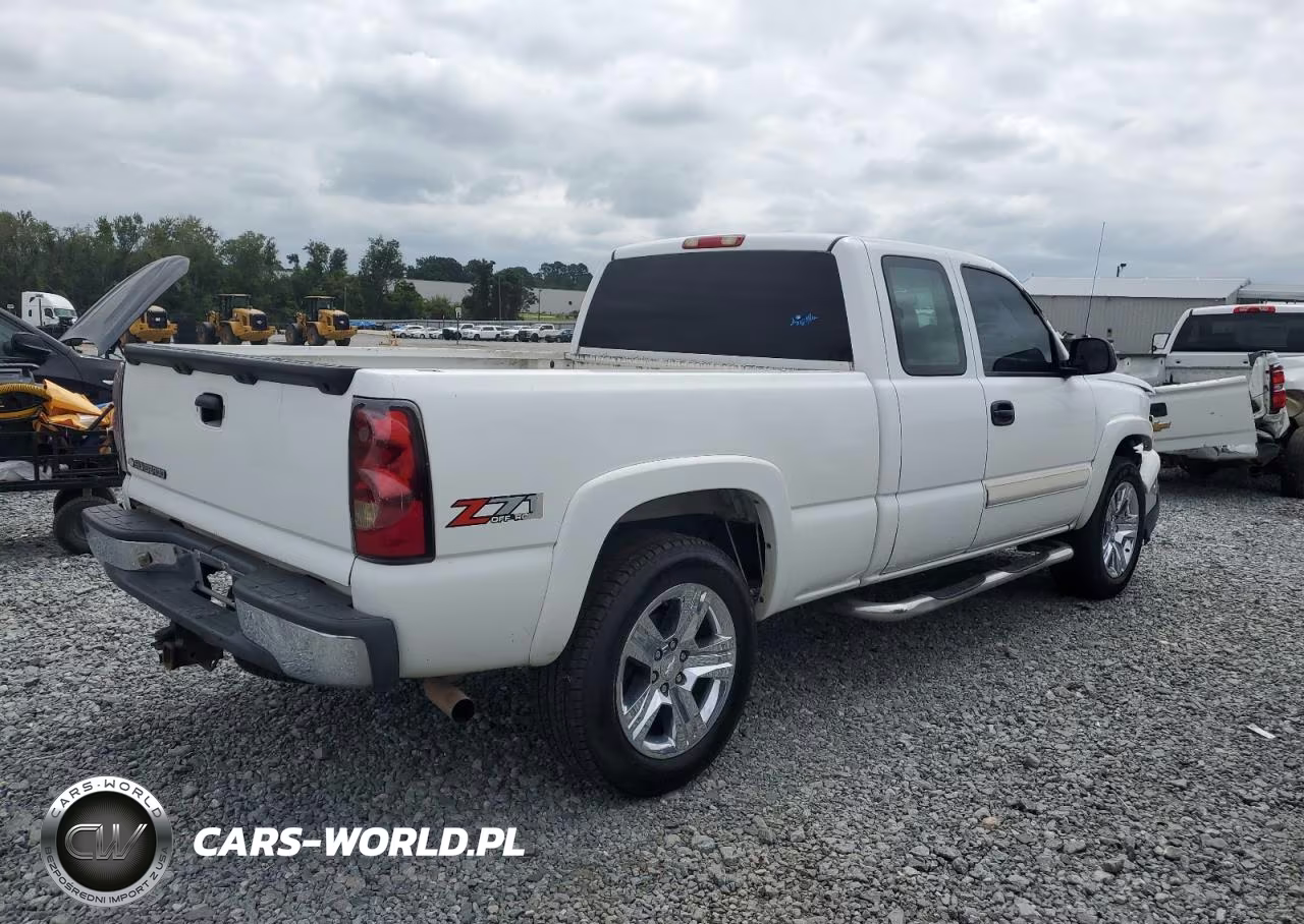 2007 Chevrolet Silverado K1500 Classic VIN:1GCEK19Z37Z154943 - 3
