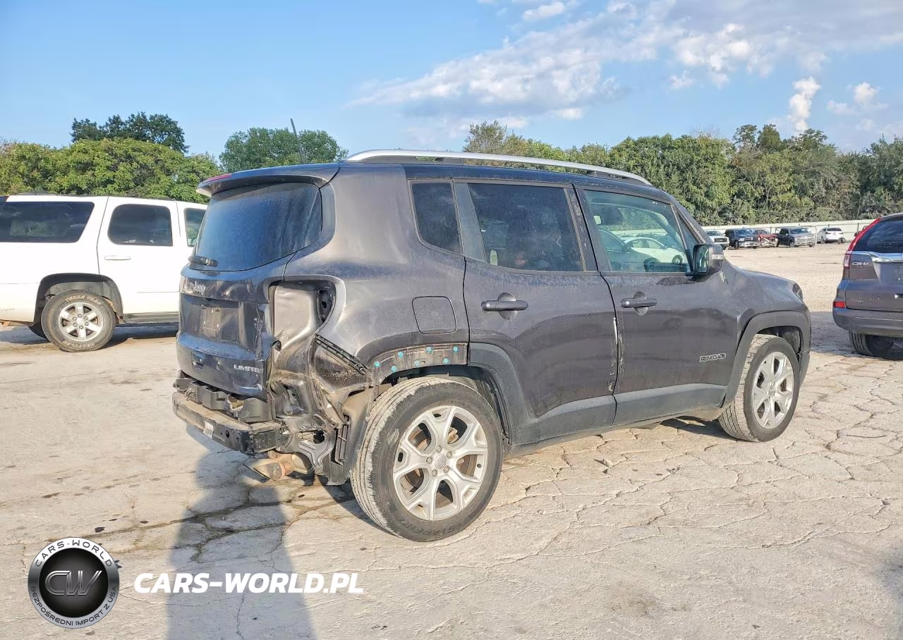 2018 Jeep Renegade Limited VIN:ZACCJADBXJPG68587 - 3