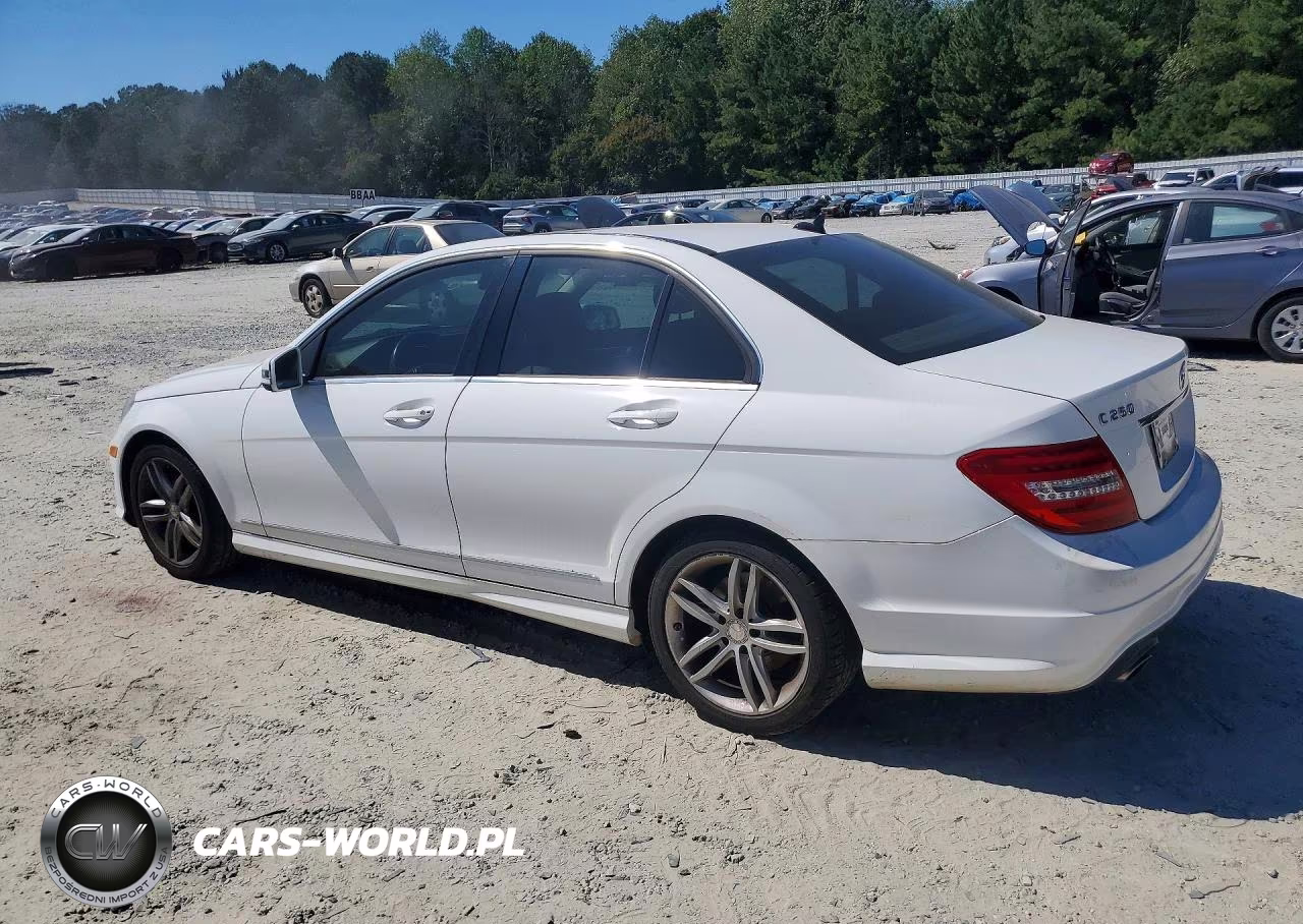 2013 Mercedes-Benz C 250 VIN:WDDGF4HB5DG090999 - 2