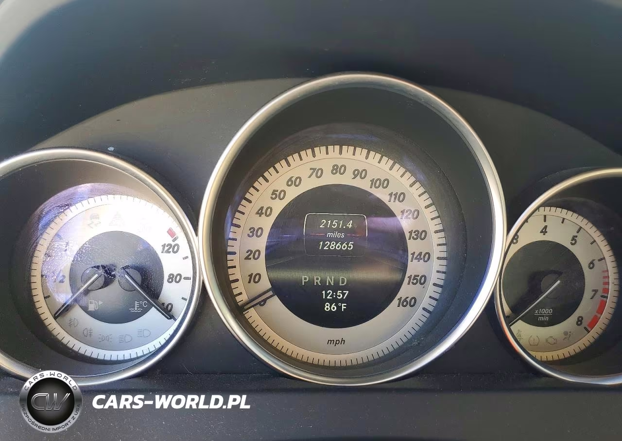 2013 Mercedes-Benz C 250 VIN:WDDGF4HB5DG090999 - 9