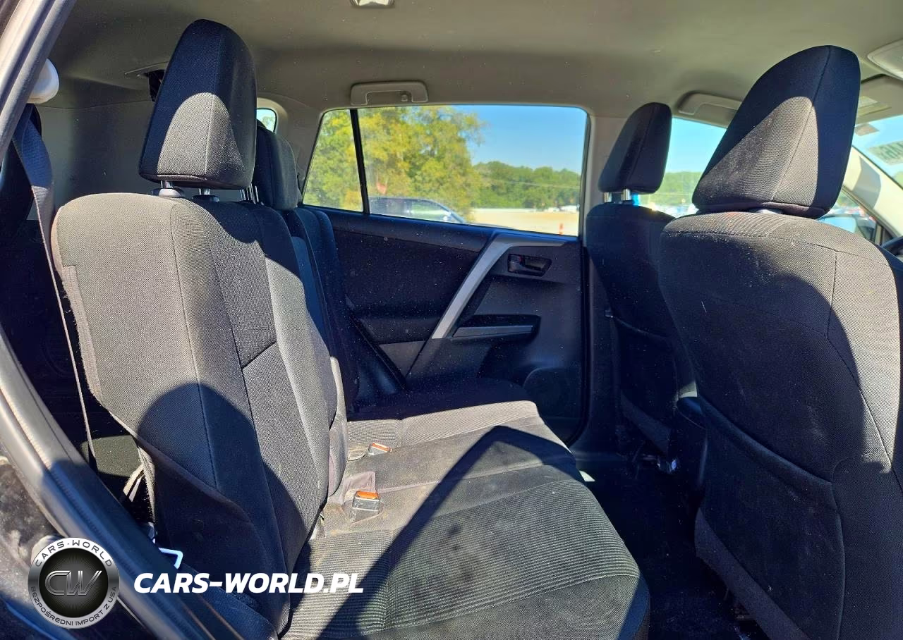2018 Toyota Rav4 Le VIN:2T3ZFREV9JW497917 - 11