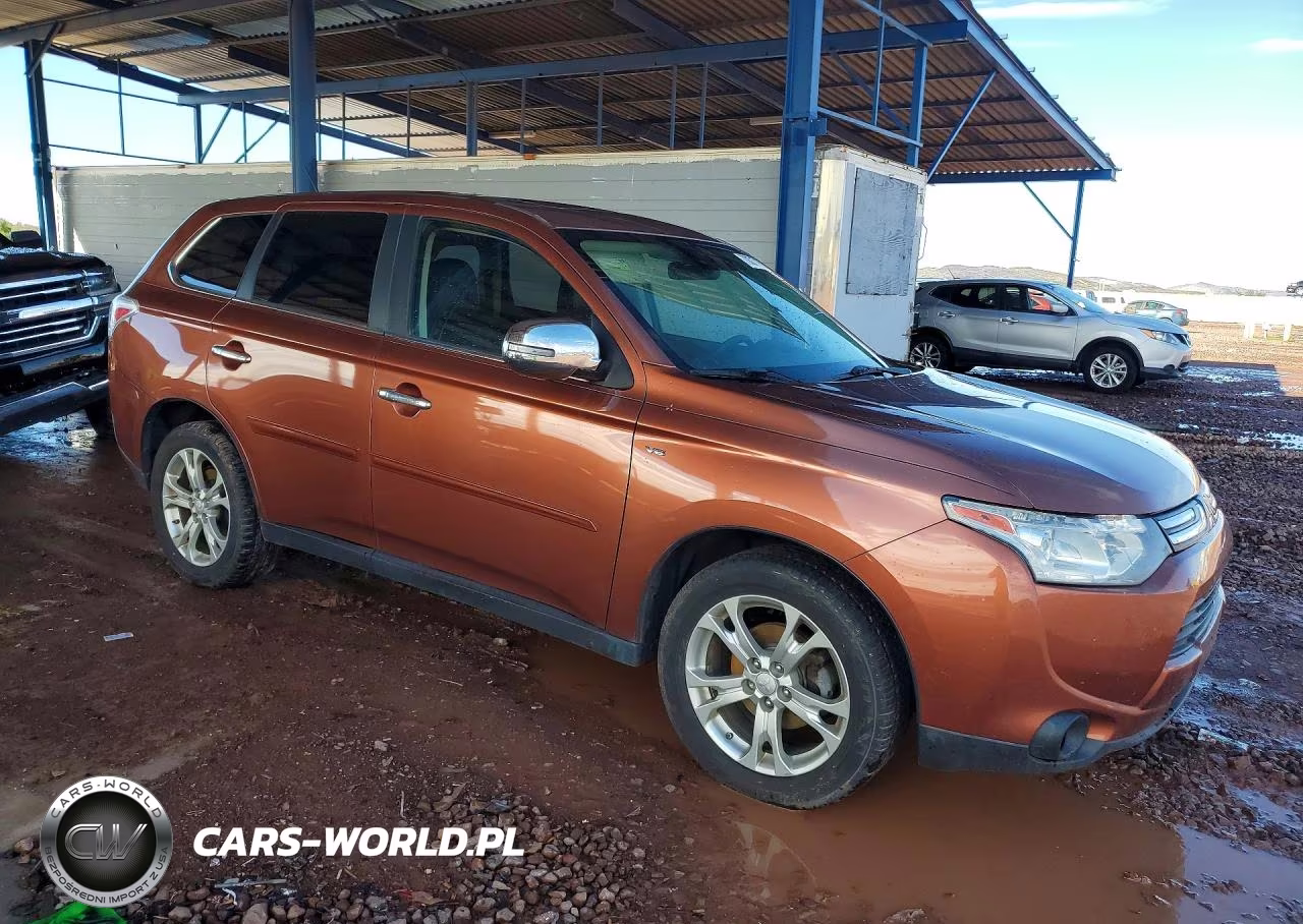 2014 Mitsubishi Outlander Gt VIN:JA4JZ4AX9EZ002369 - 4