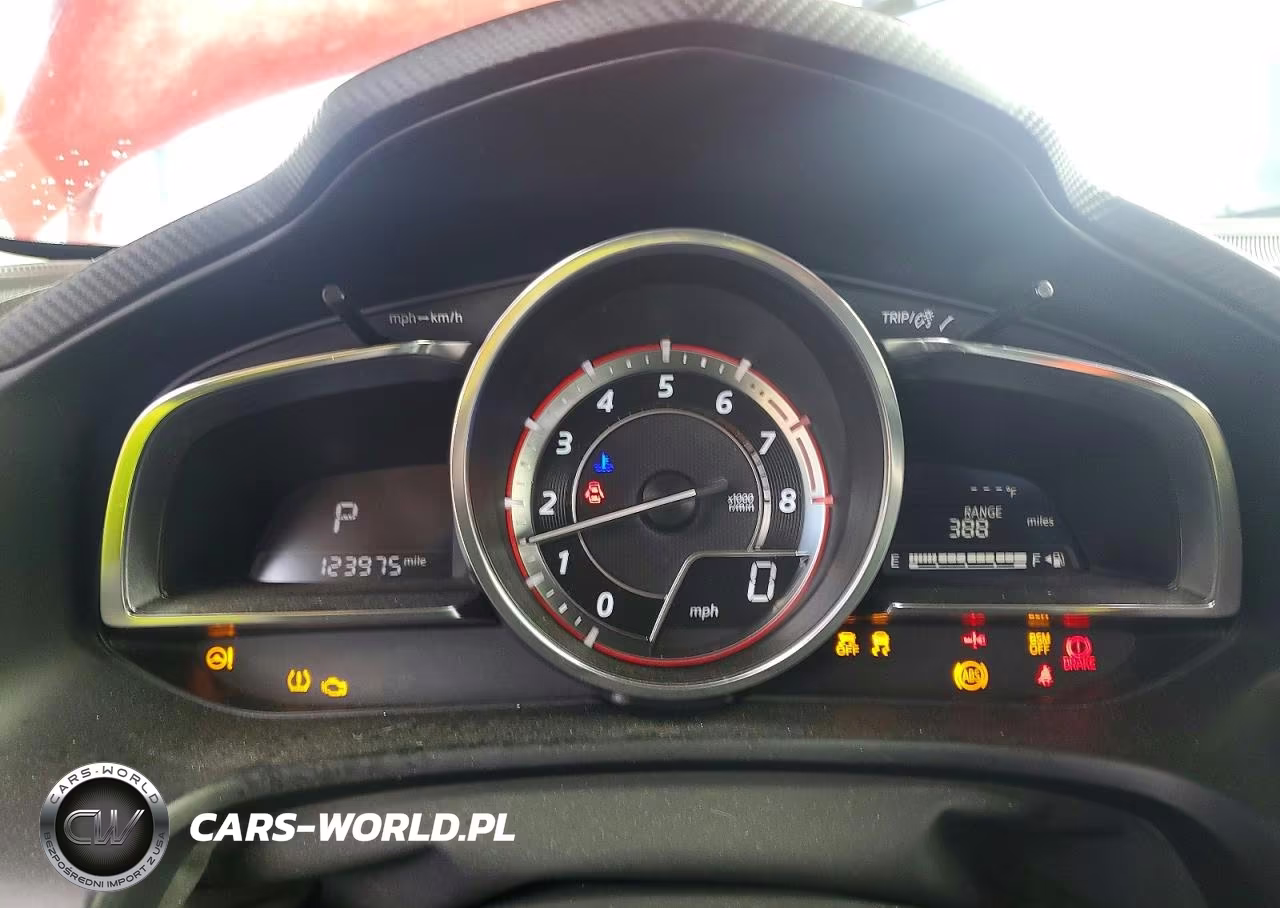 2016 Mazda 3 Touring VIN:JM1BM1W3XG1297237 - 9