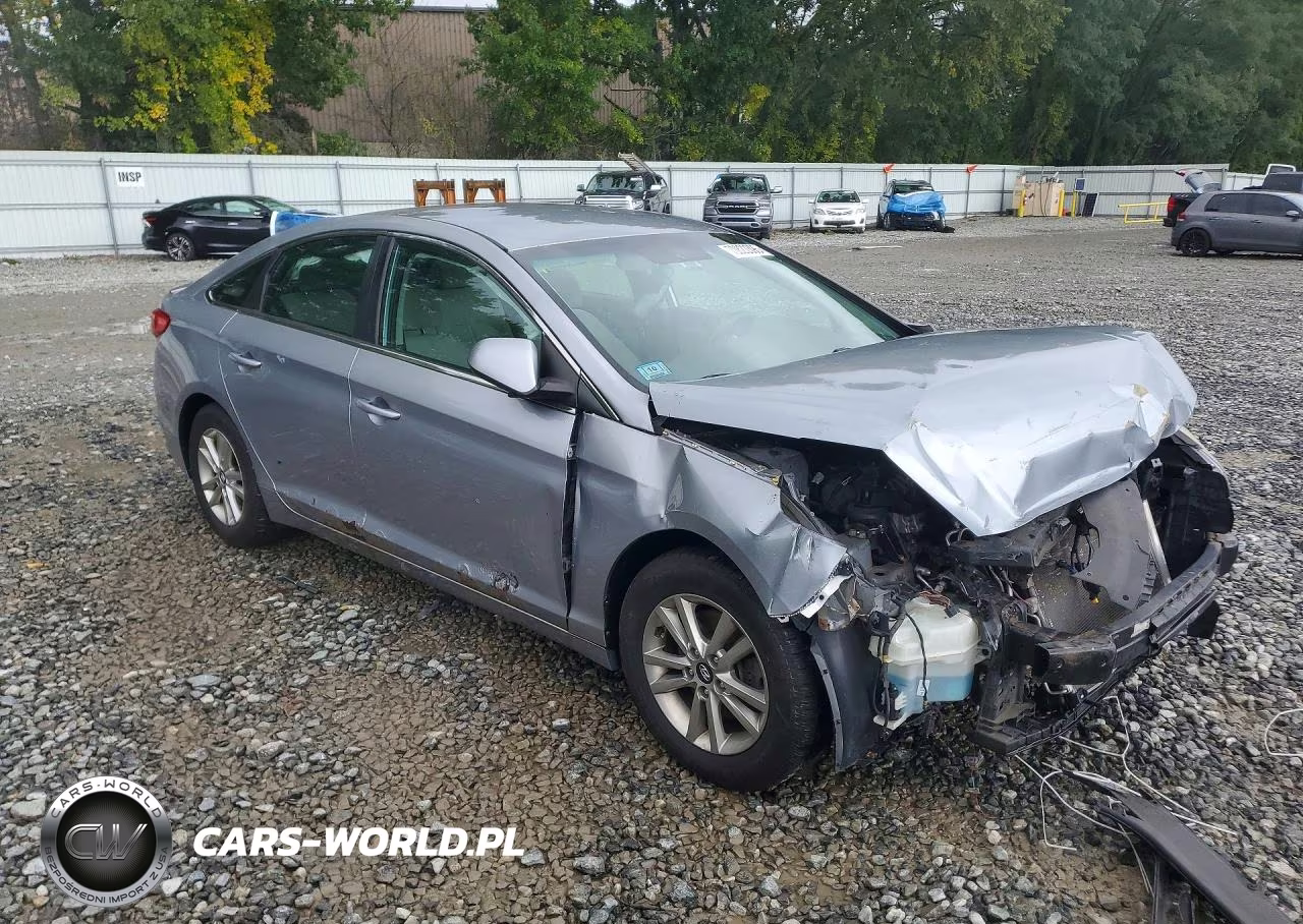 2016 Hyundai Sonata Se VIN:5NPE24AF5GH319658 - 4