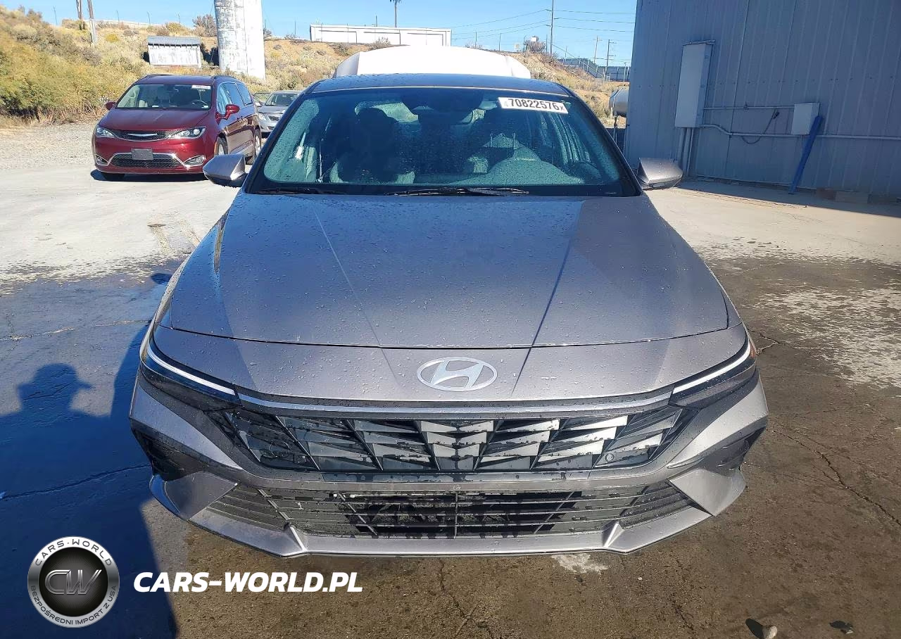 2025 Hyundai Elantra Hybrid Blue VIN:KMHLM4DJ9SU140390 - 5