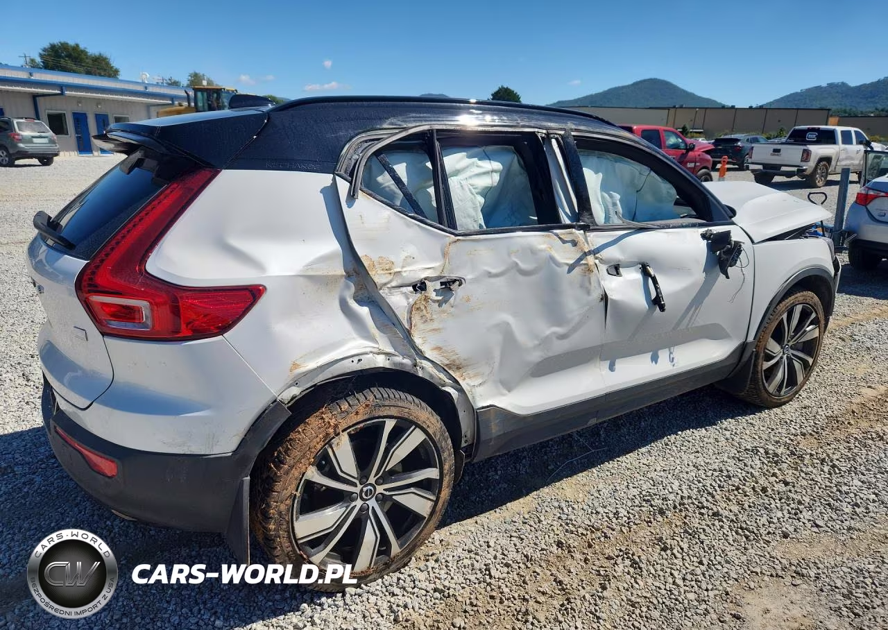 2021 Volvo Xc40 Recharge VIN:YV4ED3UR8M2544600 - 3