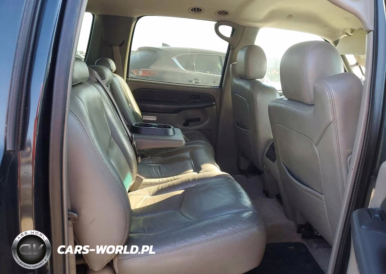 2003 Chevrolet Suburban C1500 VIN:3GNEC16ZX3G226482 - 11