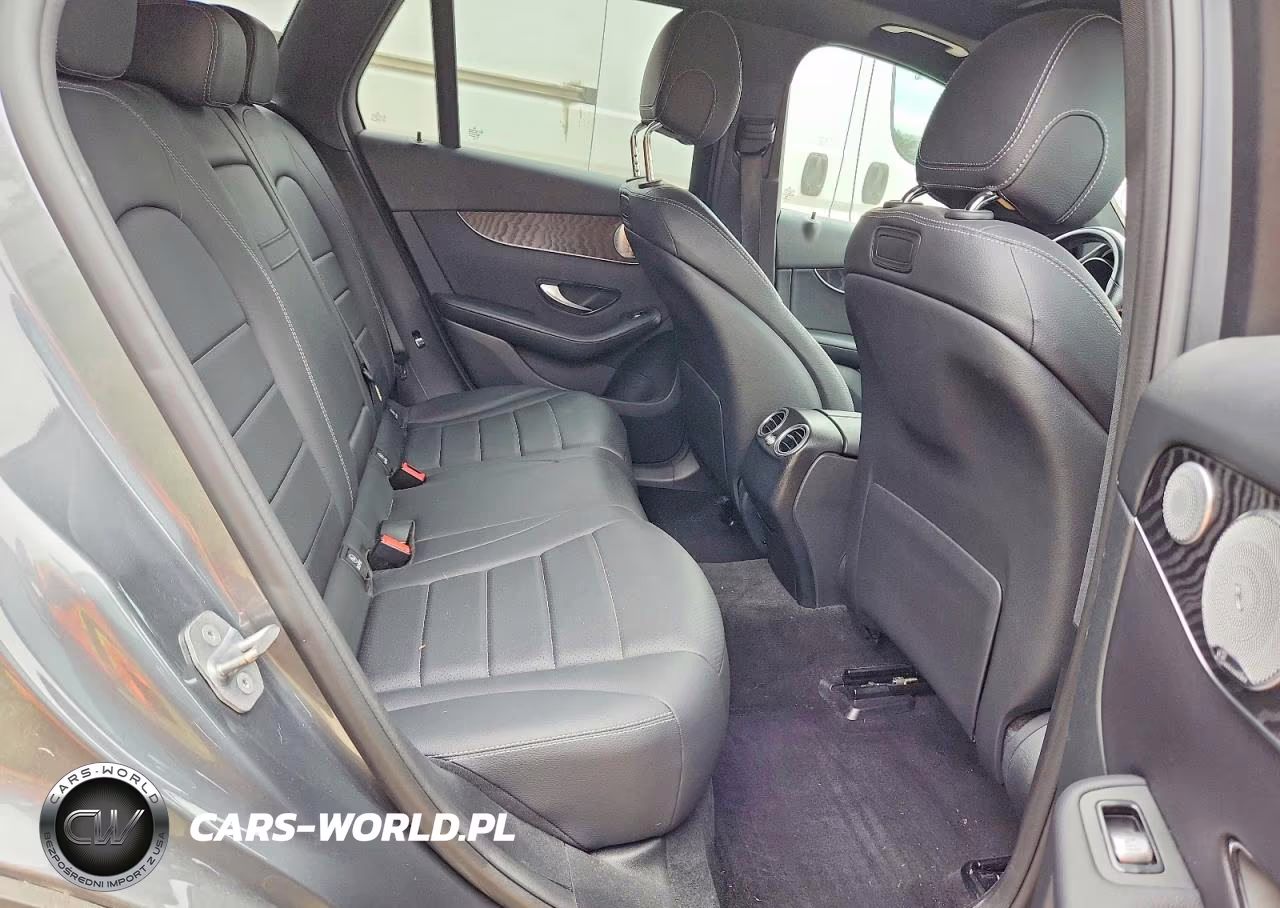 2018 Mercedes-Benz Glc 300 4Matic VIN:WDC0G4KB5JV111983 - 11