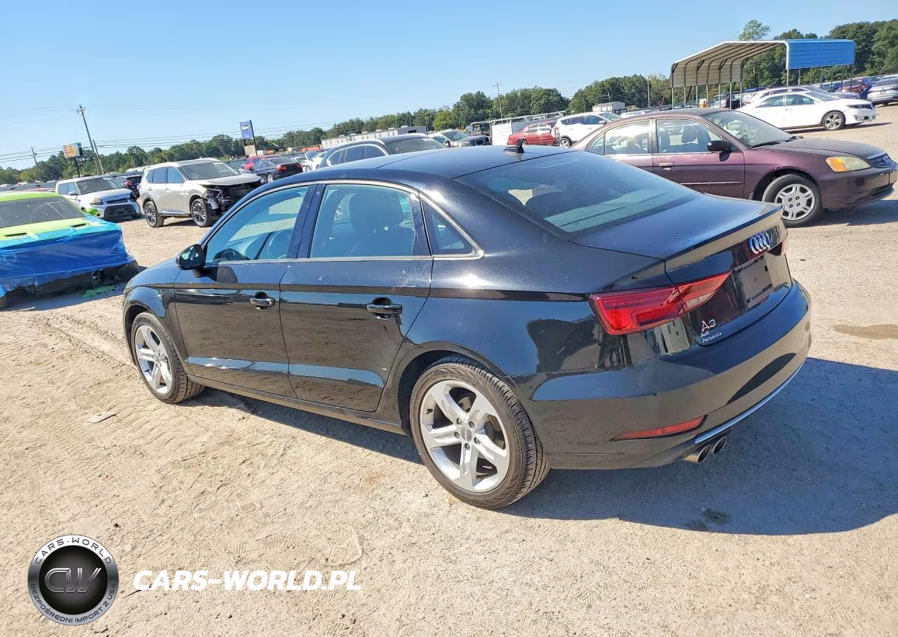 2017 Audi A3 Premium VIN:WAUAUGFFXH1026962 - 2
