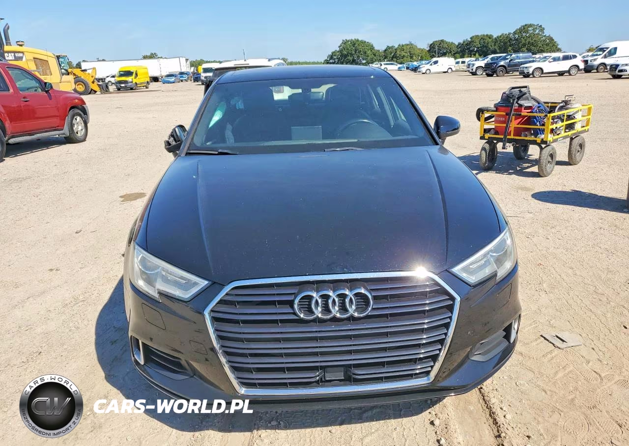 2017 Audi A3 Premium VIN:WAUAUGFFXH1026962 - 5