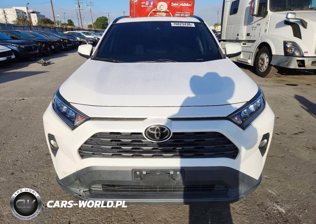 2021 Toyota Rav4 Xle VIN:2T3W1RFV8MC156272 - 5