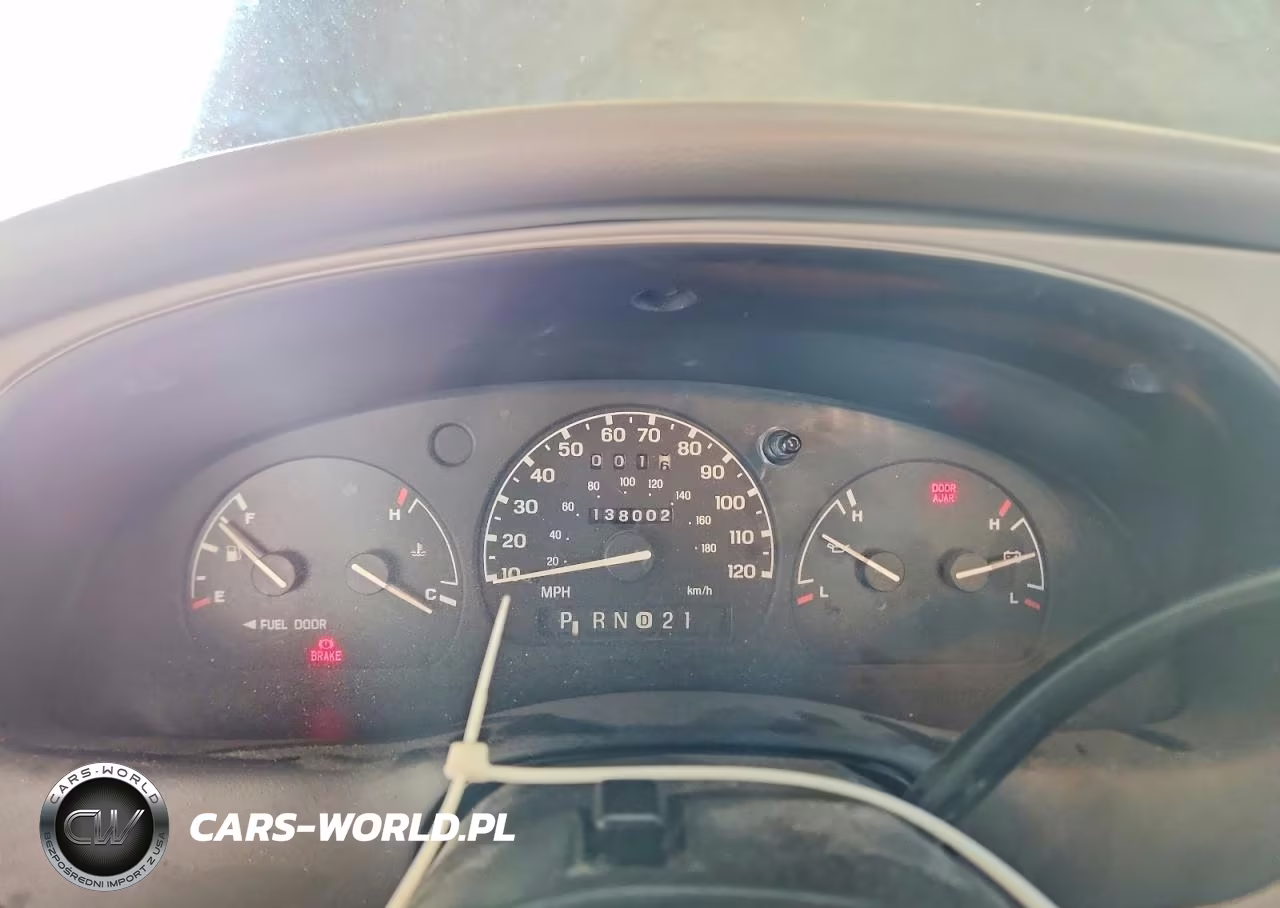 1999 Ford Ranger Super Cab VIN:1FTYR14X8XTA93686 - 9