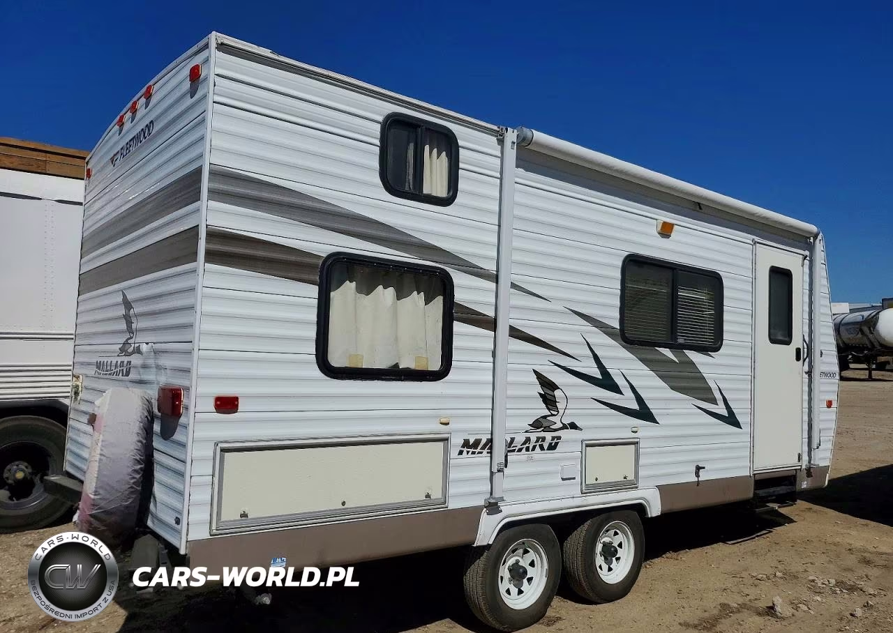 2005 Fleetwood Mallard Camper VIN:1EF1C182551500564 - 4