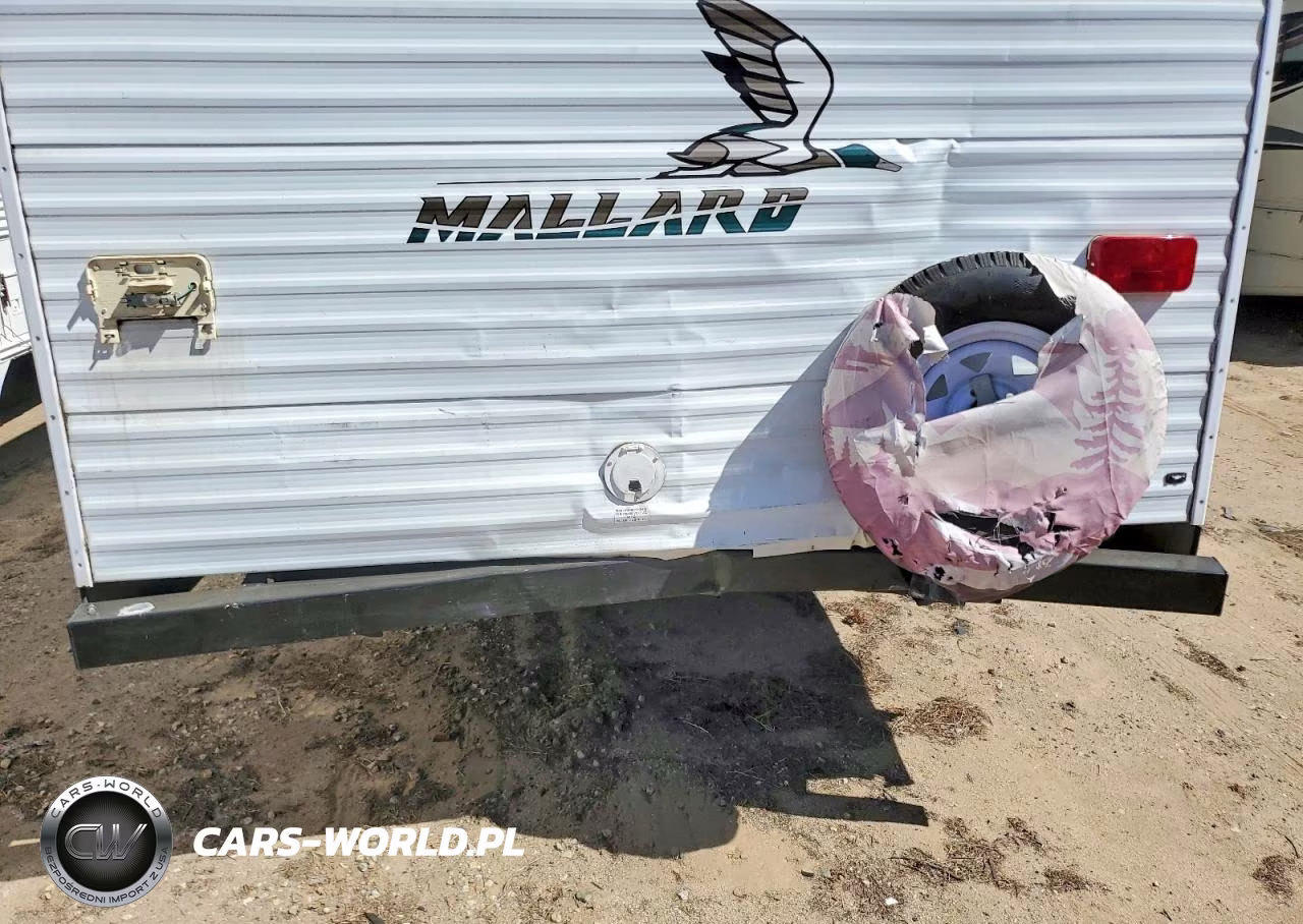 2005 Fleetwood Mallard Camper VIN:1EF1C182551500564 - 9
