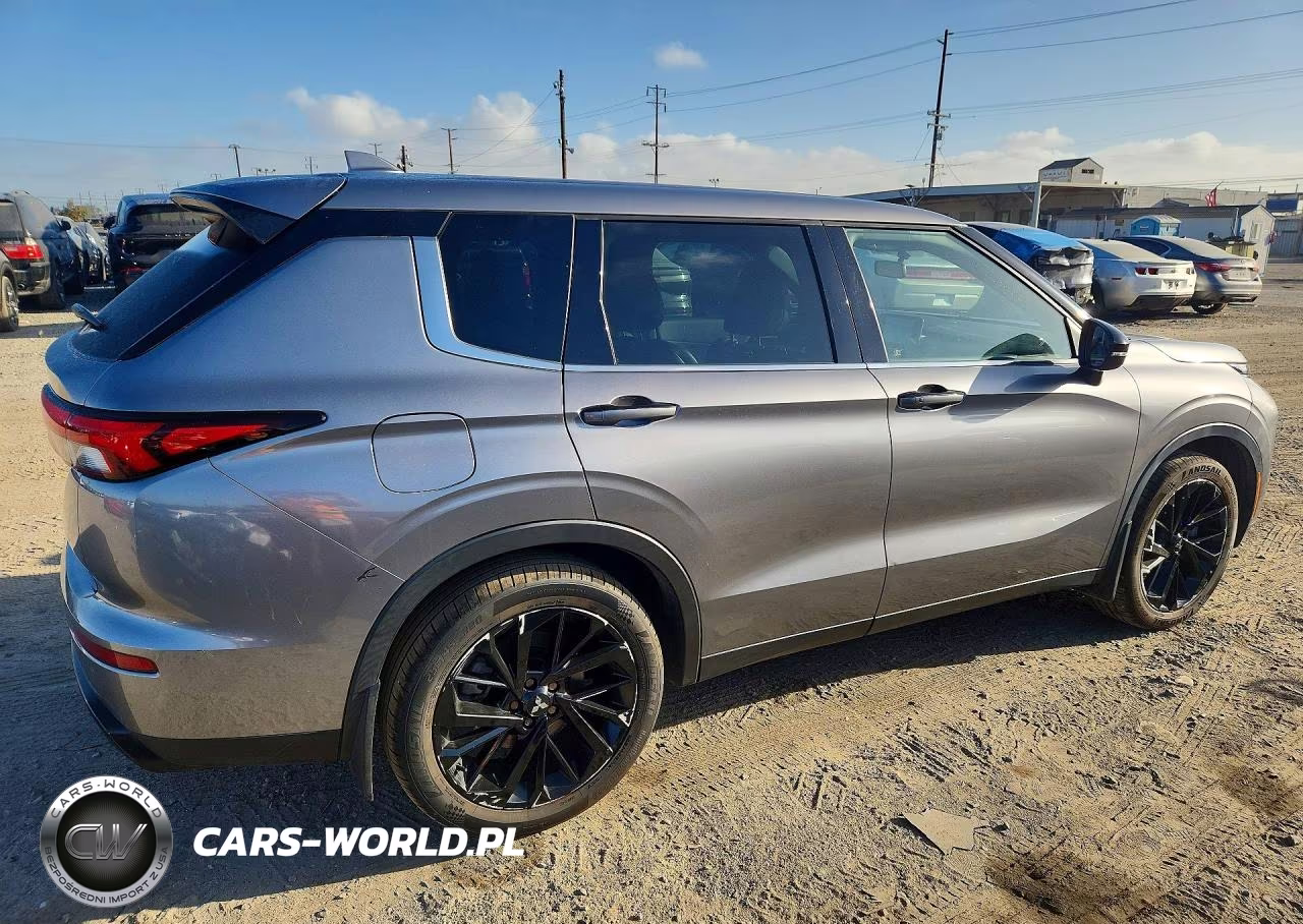 2022 Mitsubishi Outlander Black Edition 2Wd-Se 2.5 2Wd-Se Launch Edition 2Wd VIN:JA4J3UA84NZ091620 - 3