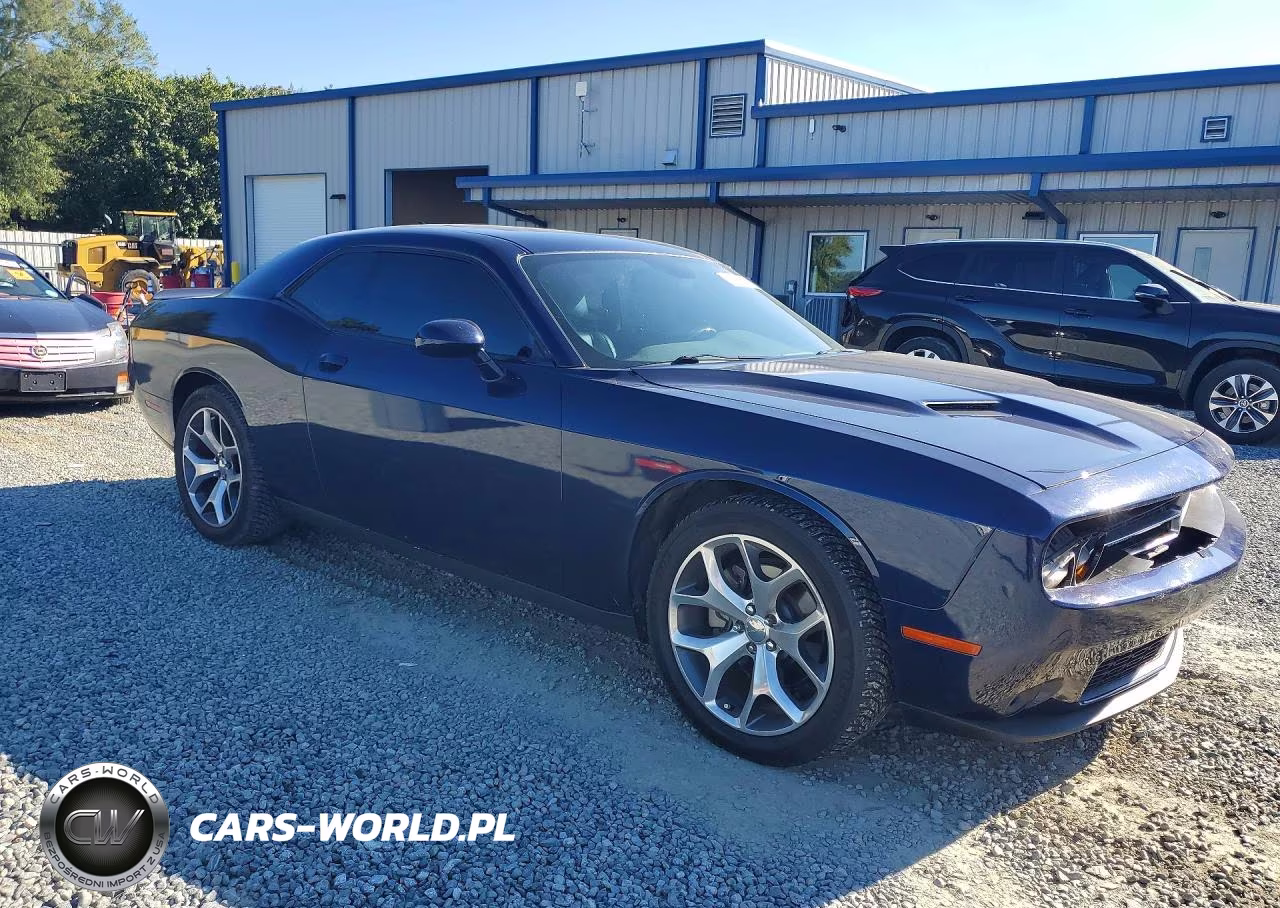 2015 Dodge Challenger Sxt Plus VIN:2C3CDZBG3FH709076 - 4