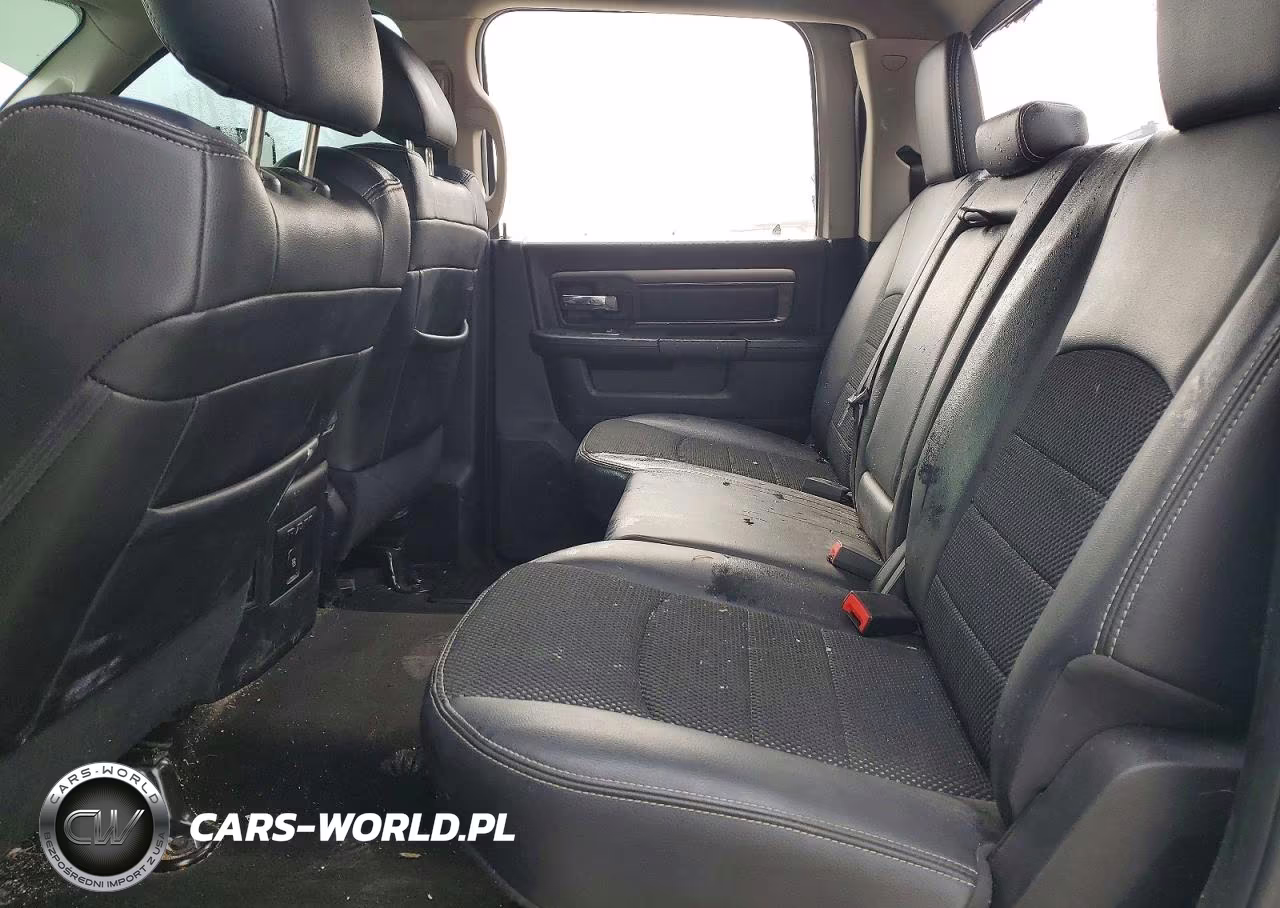 2018 Ram 2500 Slt VIN:3C6UR5DLXJG109188 - 10