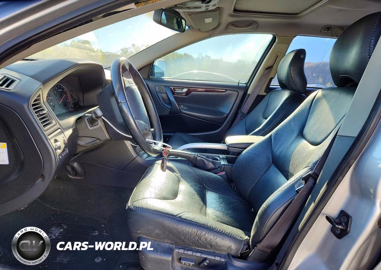 2002 Volvo V70 Xc VIN:YV1SZ58D821075619 - 7