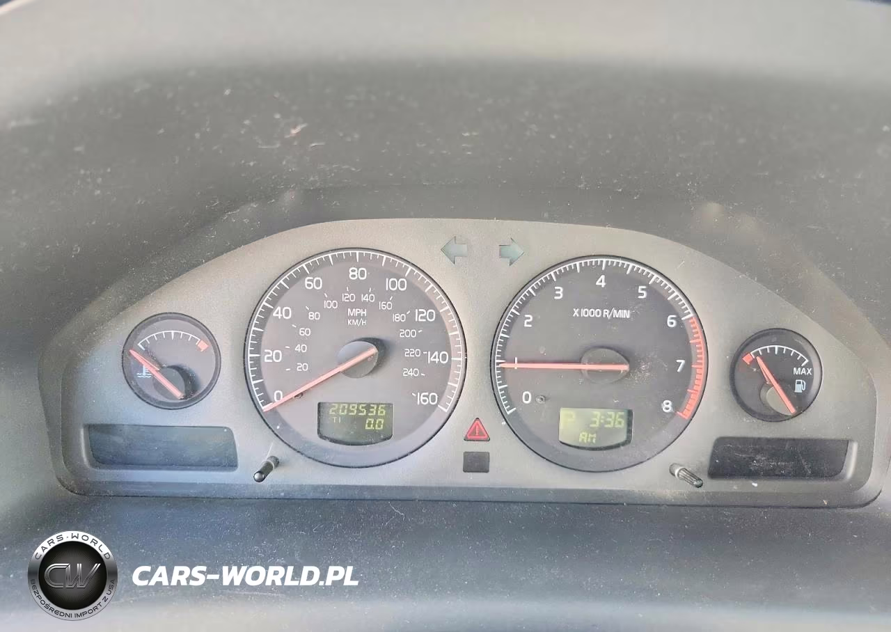 2002 Volvo V70 Xc VIN:YV1SZ58D821075619 - 9