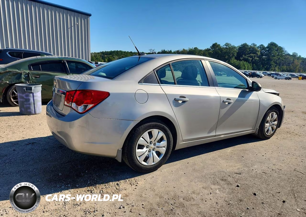 2012 Chevrolet Cruze Ls VIN:1G1PC5SH5C7175001 - 3