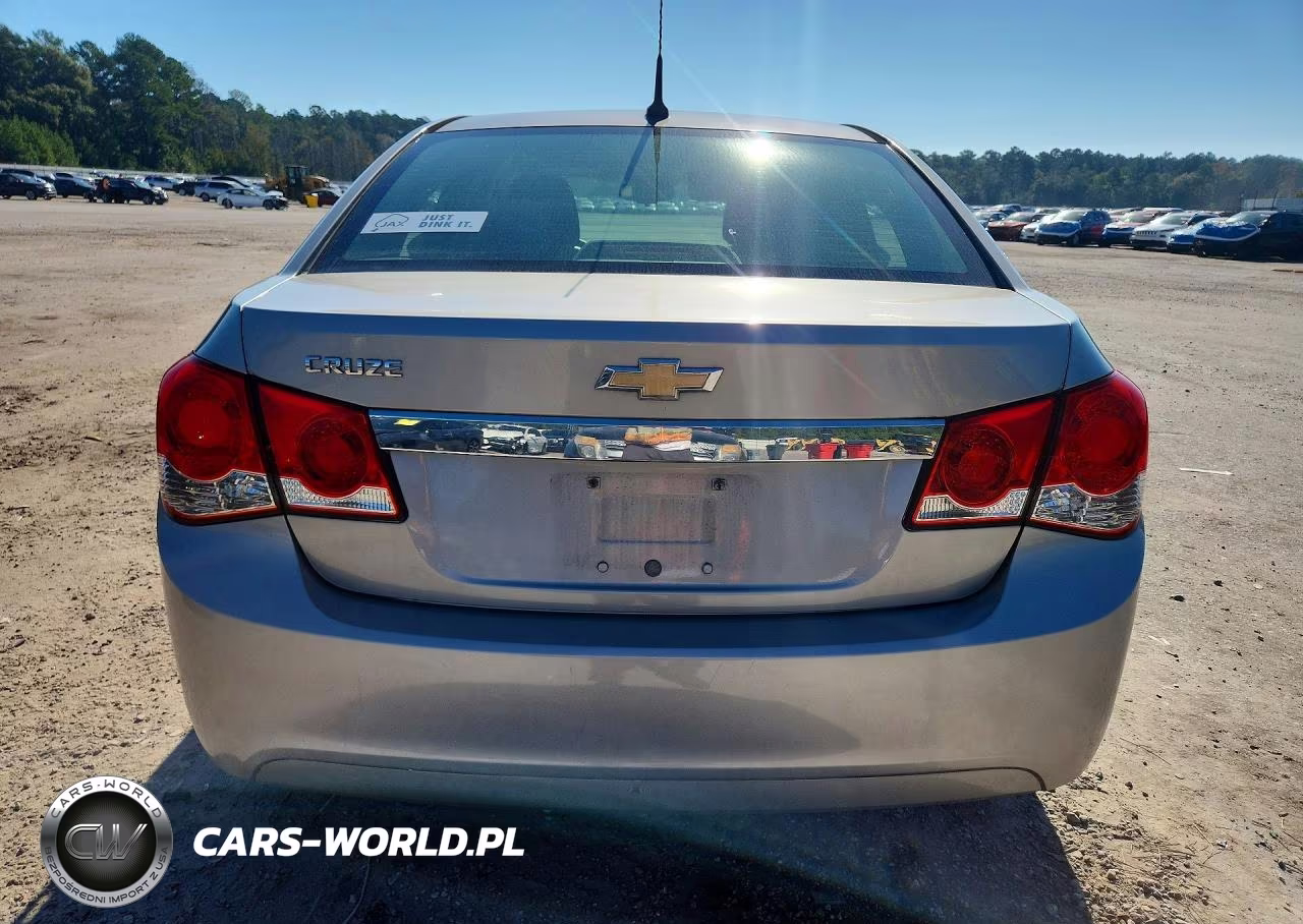 2012 Chevrolet Cruze Ls VIN:1G1PC5SH5C7175001 - 6
