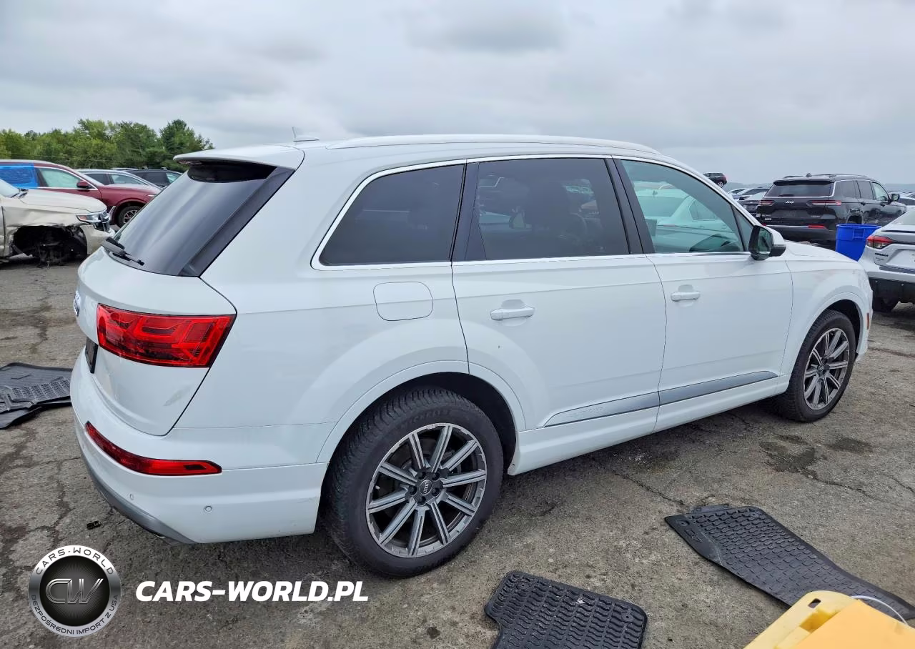 2019 Audi Q7 Premium Plus VIN:WA1LAAF79KD000184 - 3