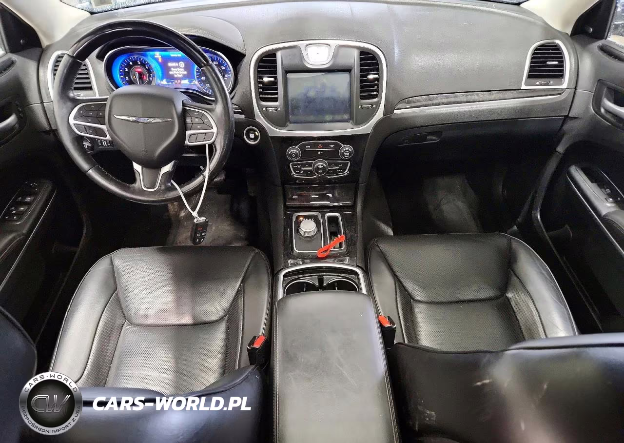 2018 Chrysler 300 Limited VIN:2C3CCAKG8JH127553 - 8