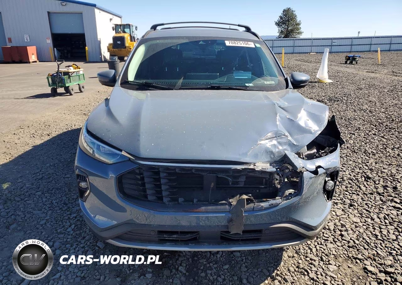 2023 Ford Escape Platinum VIN:1FMCU9JZ9PUA09765 - 5