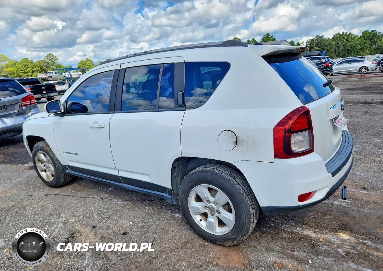 2016 Jeep Compass Latitude VIN:1C4NJCEA7GD773444 - 2