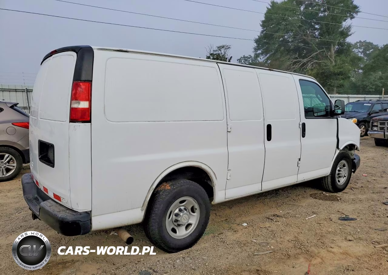 2016 Chevrolet Express G2500 VIN:1GCWGAFF9G1149163 - 3