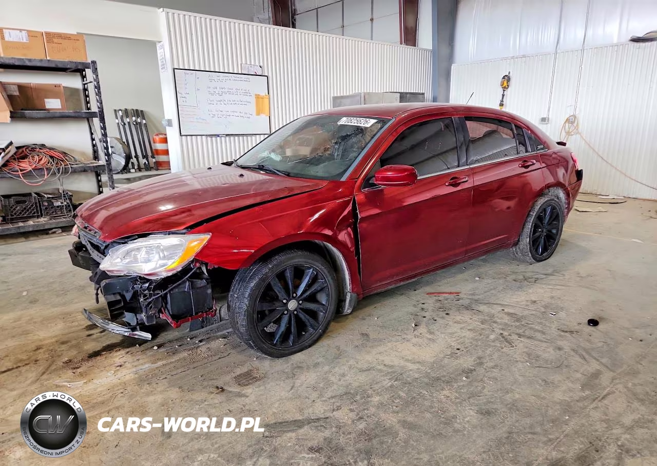 2013 Chrysler 200 Lx VIN:1C3CCBAB8DN639823 - 1