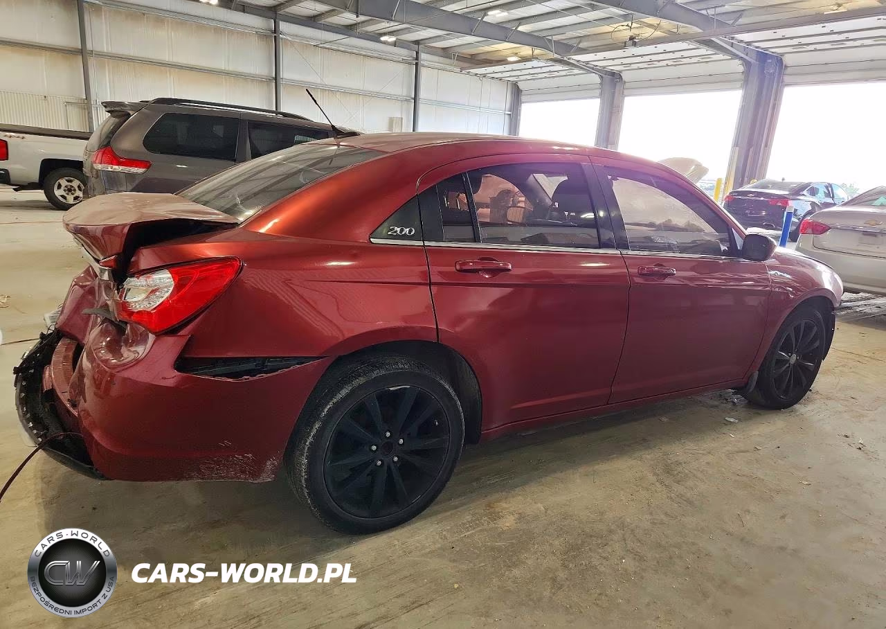2013 Chrysler 200 Lx VIN:1C3CCBAB8DN639823 - 3