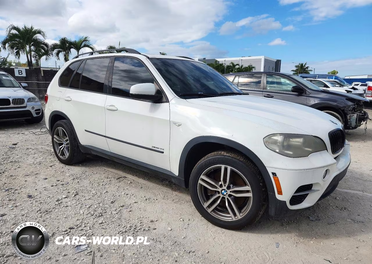 2012 BMW X5 xDrive50I VIN:5UXZV8C51CL423296 - 4