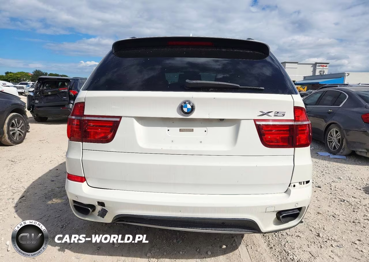 2012 BMW X5 xDrive50I VIN:5UXZV8C51CL423296 - 6