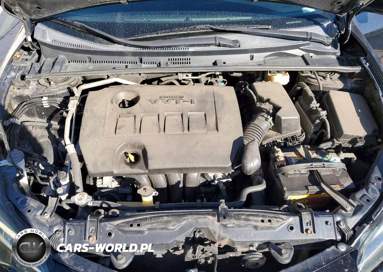 2018 Toyota Corolla Le VIN:2T1BURHE0JC976109 - 11