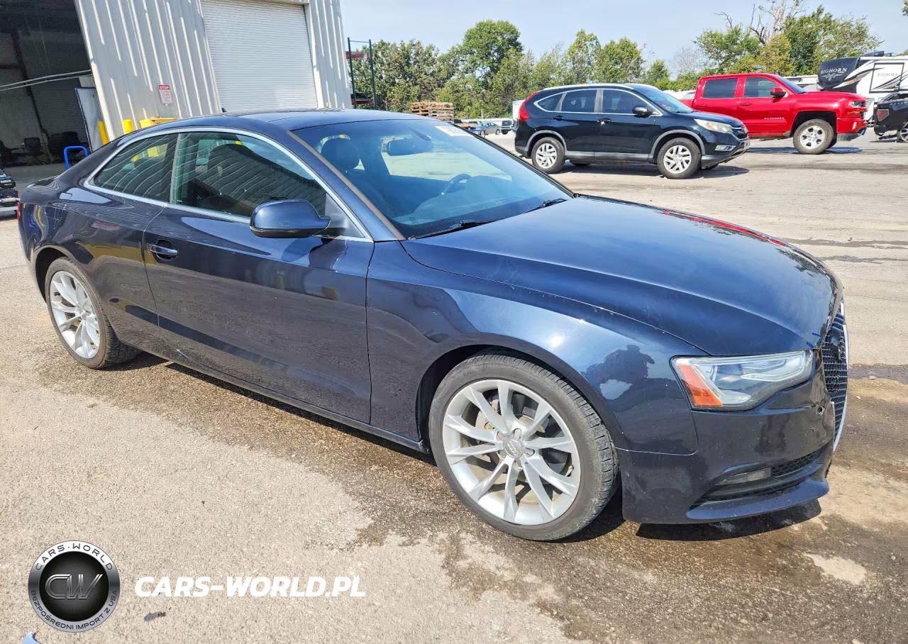 2013 Audi A5 Premium VIN:WAUCFAFR5DA056195 - 4