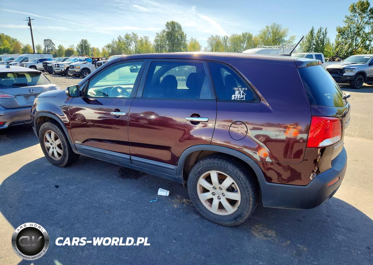 2013 Kia Sorento Lx VIN:5XYKTDA65DG339590 - 2