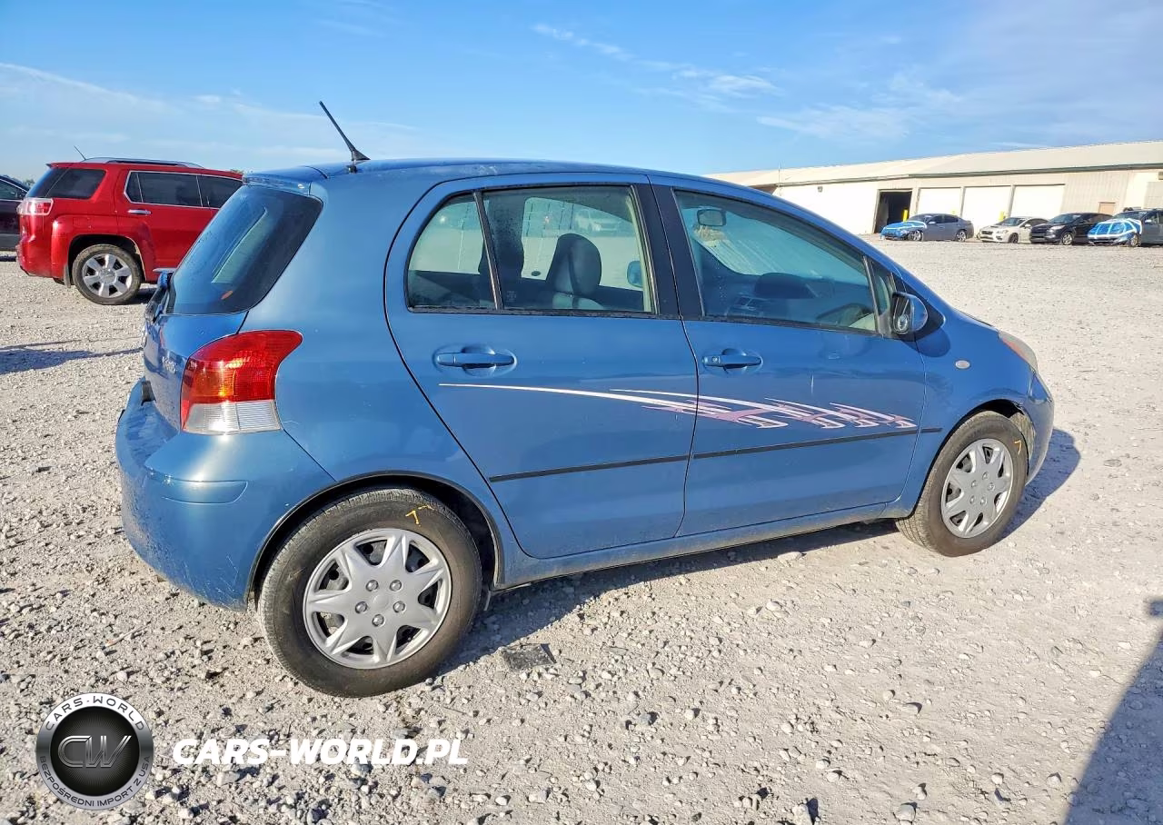 2010 Toyota Yaris Base VIN:JTDKT4K33A5283576 - 3