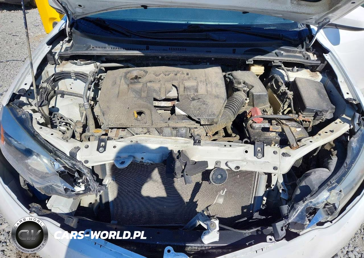 2016 Toyota Corolla Le VIN:5YFBURHE4GP529100 - 11