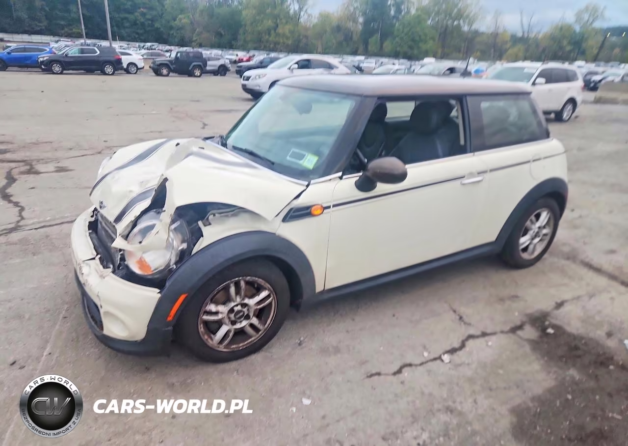 2013 Mini Cooper VIN:WMWSU3C51DT545924 - 1