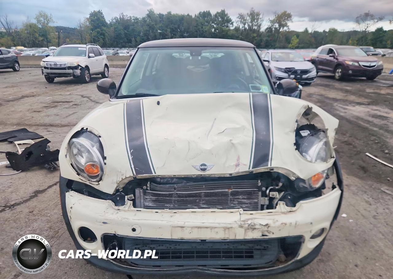 2013 Mini Cooper VIN:WMWSU3C51DT545924 - 5