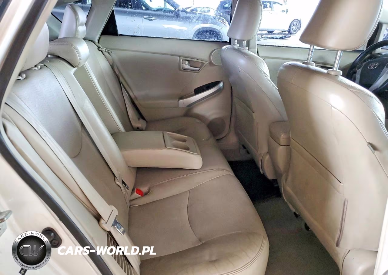 2010 Toyota Prius V VIN:JTDKN3DU6A5047210 - 10
