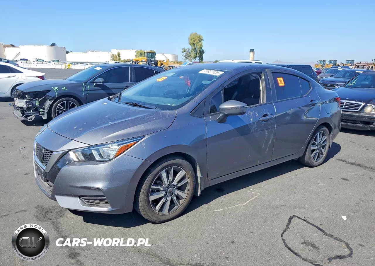 2020 Nissan Versa Sv