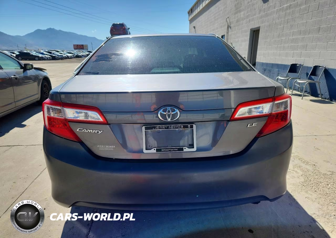 2014 Toyota Camry Le VIN:4T4BF1FK9ER344126 - 6