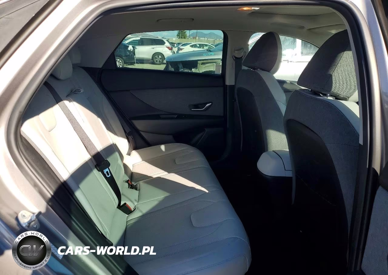 2023 Hyundai Elantra Limited VIN:KMHLN4AJ8PU056098 - 10