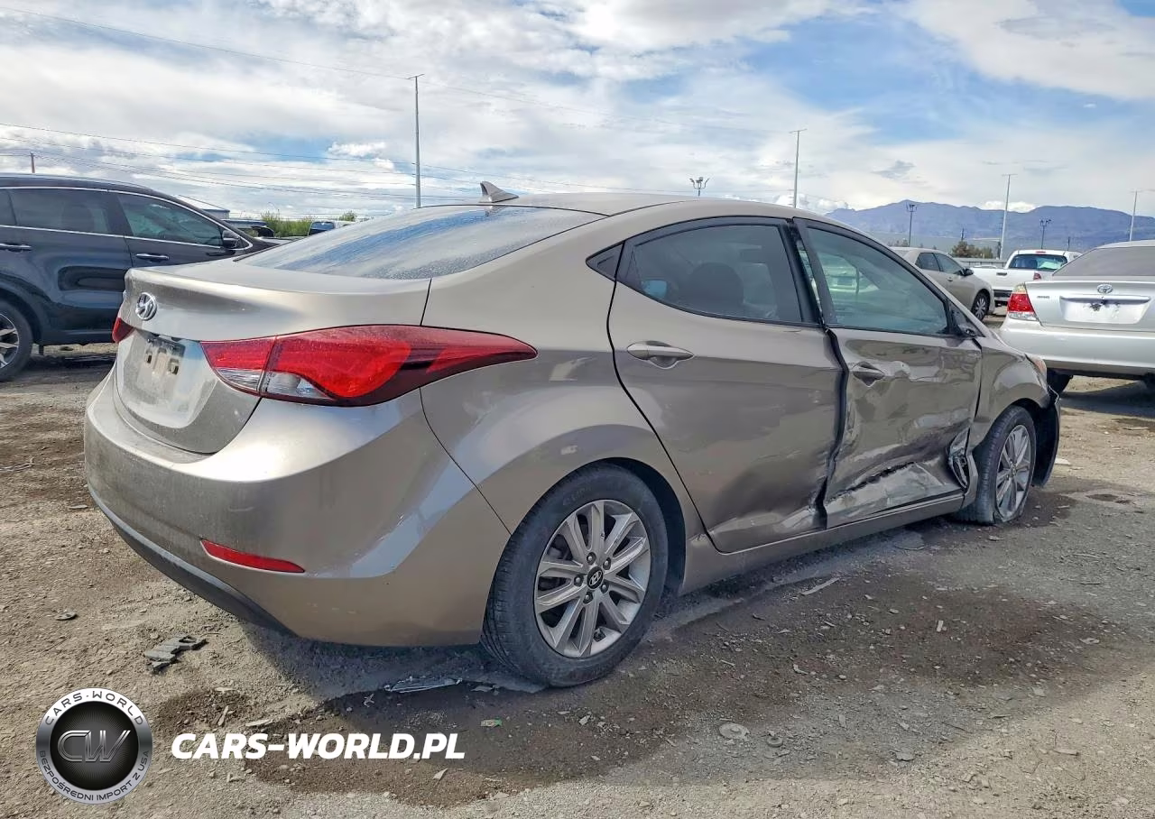 2015 Hyundai Elantra Se VIN:5NPDH4AE6FH590860 - 3
