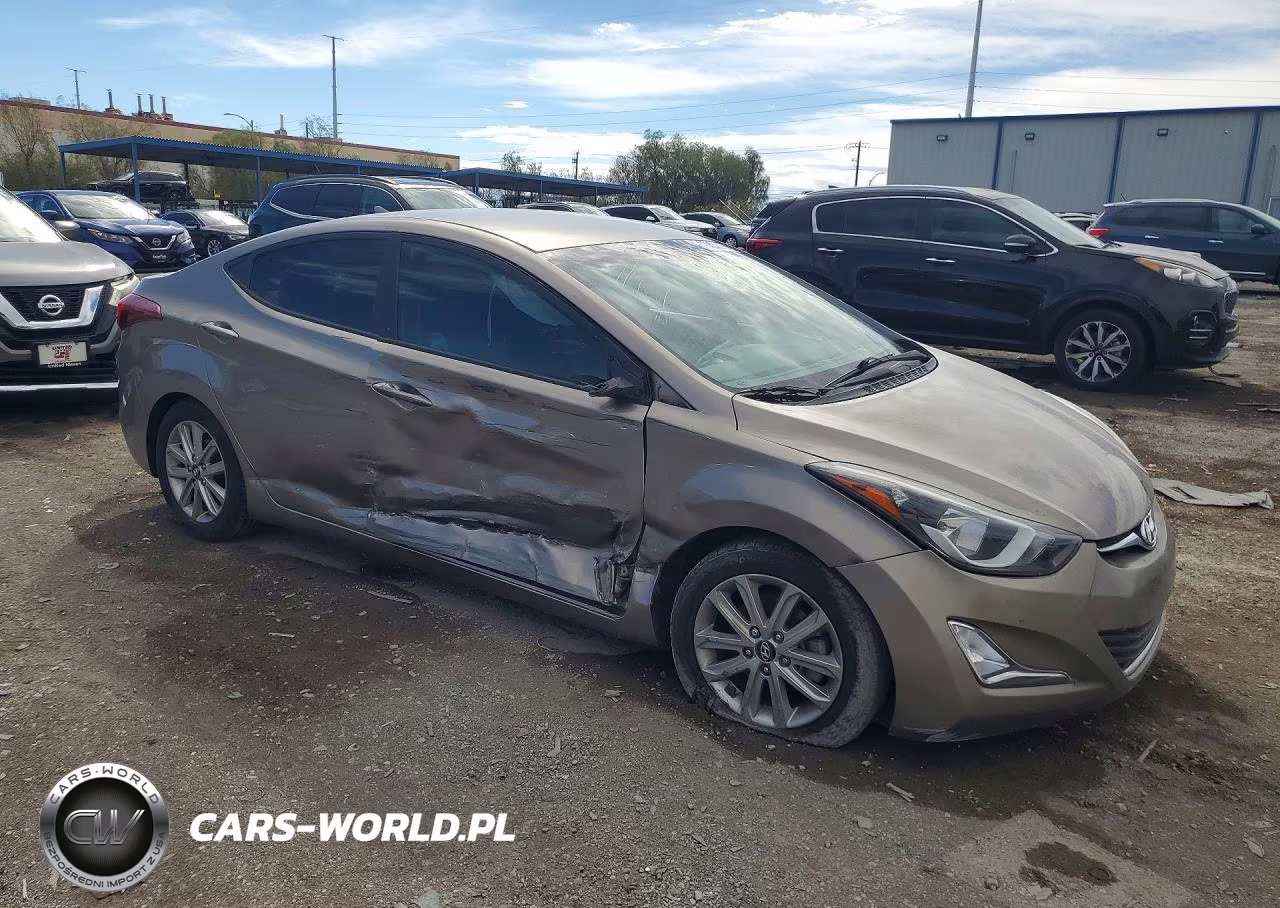 2015 Hyundai Elantra Se VIN:5NPDH4AE6FH590860 - 4