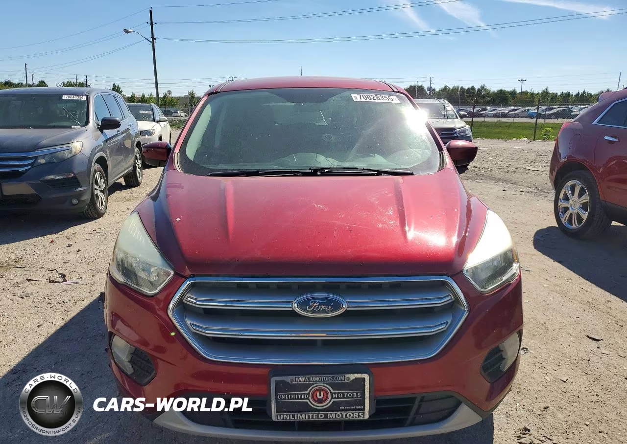 2017 Ford Escape Se VIN:1FMCU0GD5HUA77702 - 5