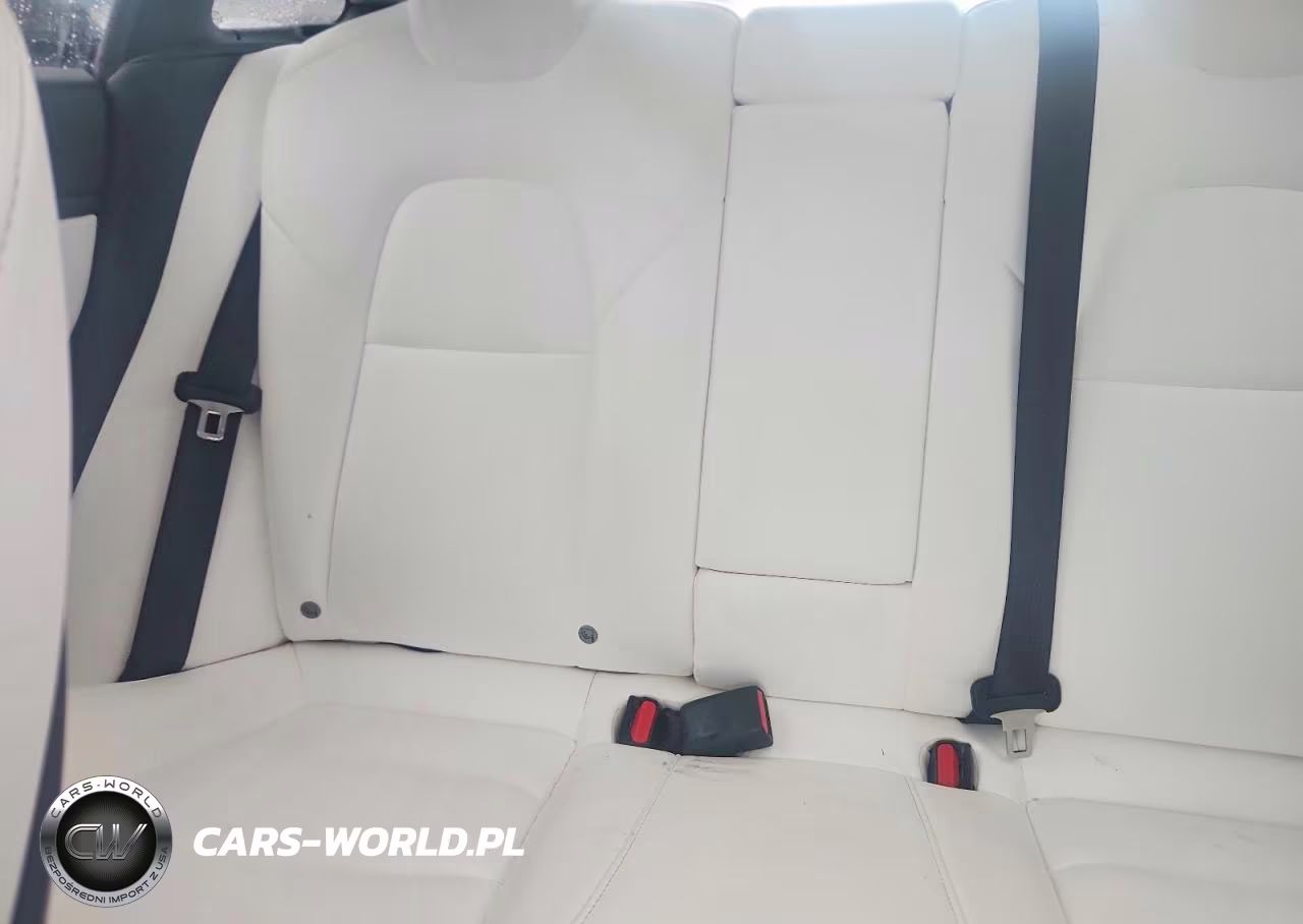 2019 Tesla Model 3 VIN:5YJ3E1EA0KF407617 - 10